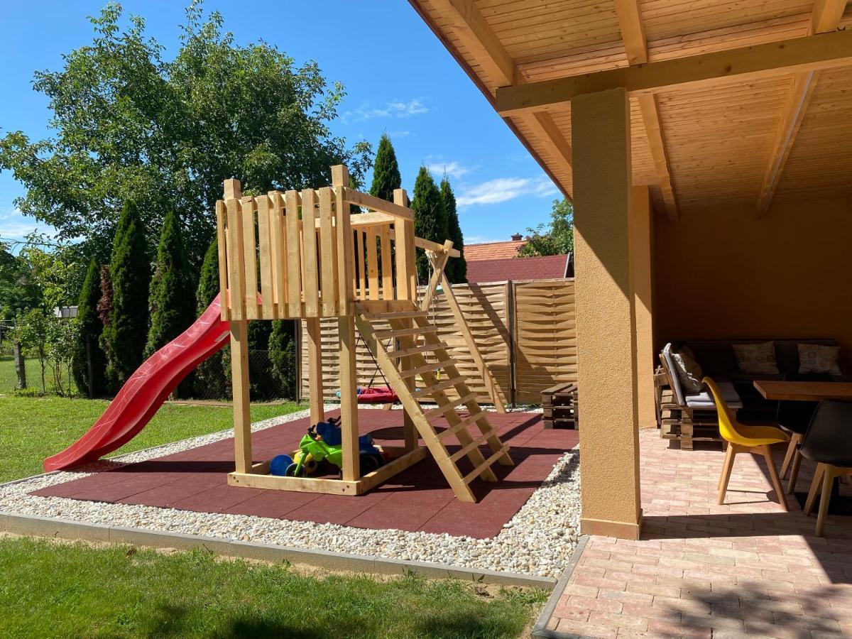 Judith Apartman Iii. Balatonlelle Exteriör bild