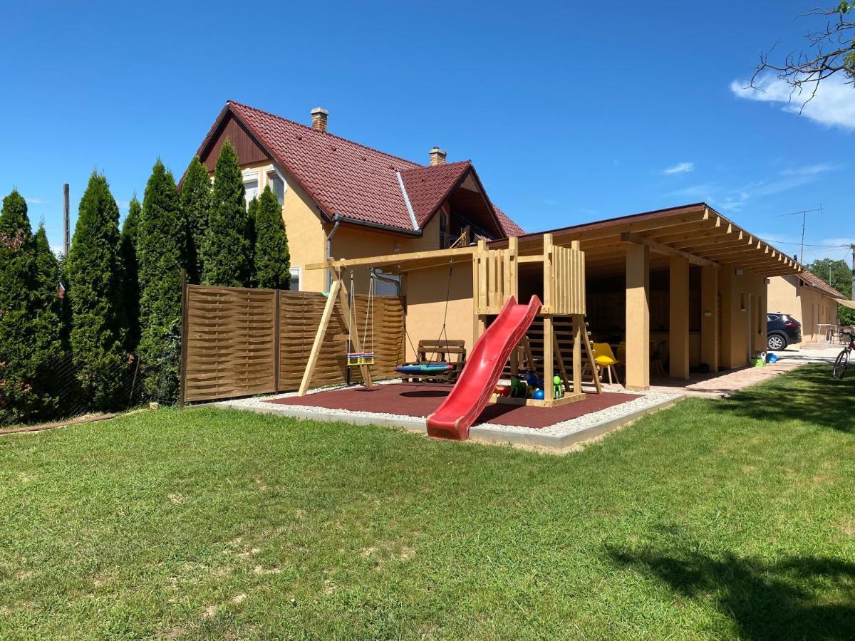 Judith Apartman Iii. Balatonlelle Exteriör bild